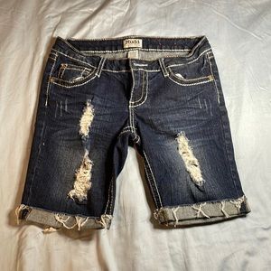 Mudd long shorts size 7